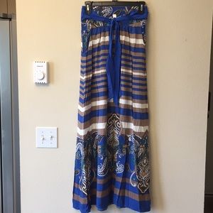 Maxi skirt